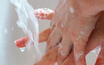 ¿Qué hace el jabón frente al coronavirus?